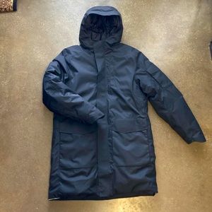 LuLulemon Cold City Parka- Black